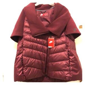 NWT Nike Down Tech Cape Jacket